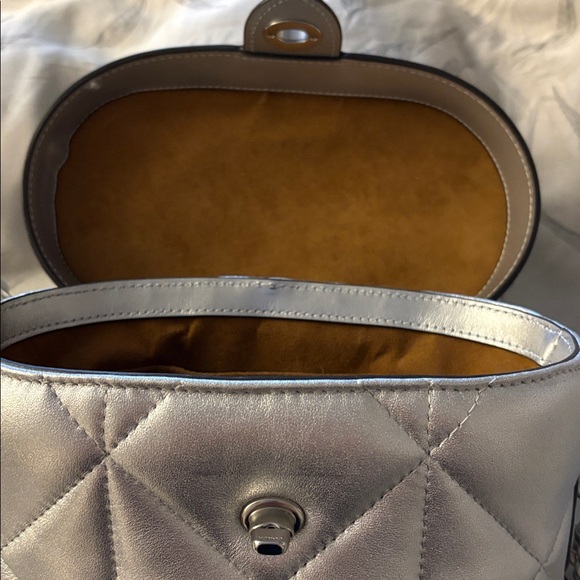 COACH Metallic Silver Crossbody Bag - Picture 7 of 9